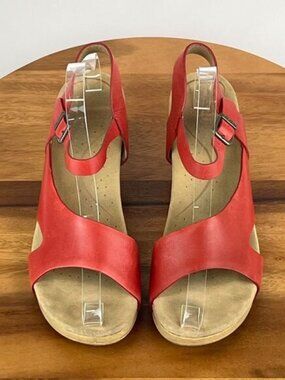 Womens Dansko Tasha Red Strappy Cutout Heeled Sandals Size EU 40 US 9.5-10 M GUC
